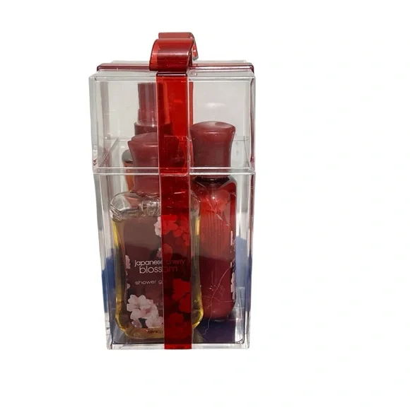 Bath & and Body Works Signature Collection Japanese Cherry‎ Blossom Gift Box Set